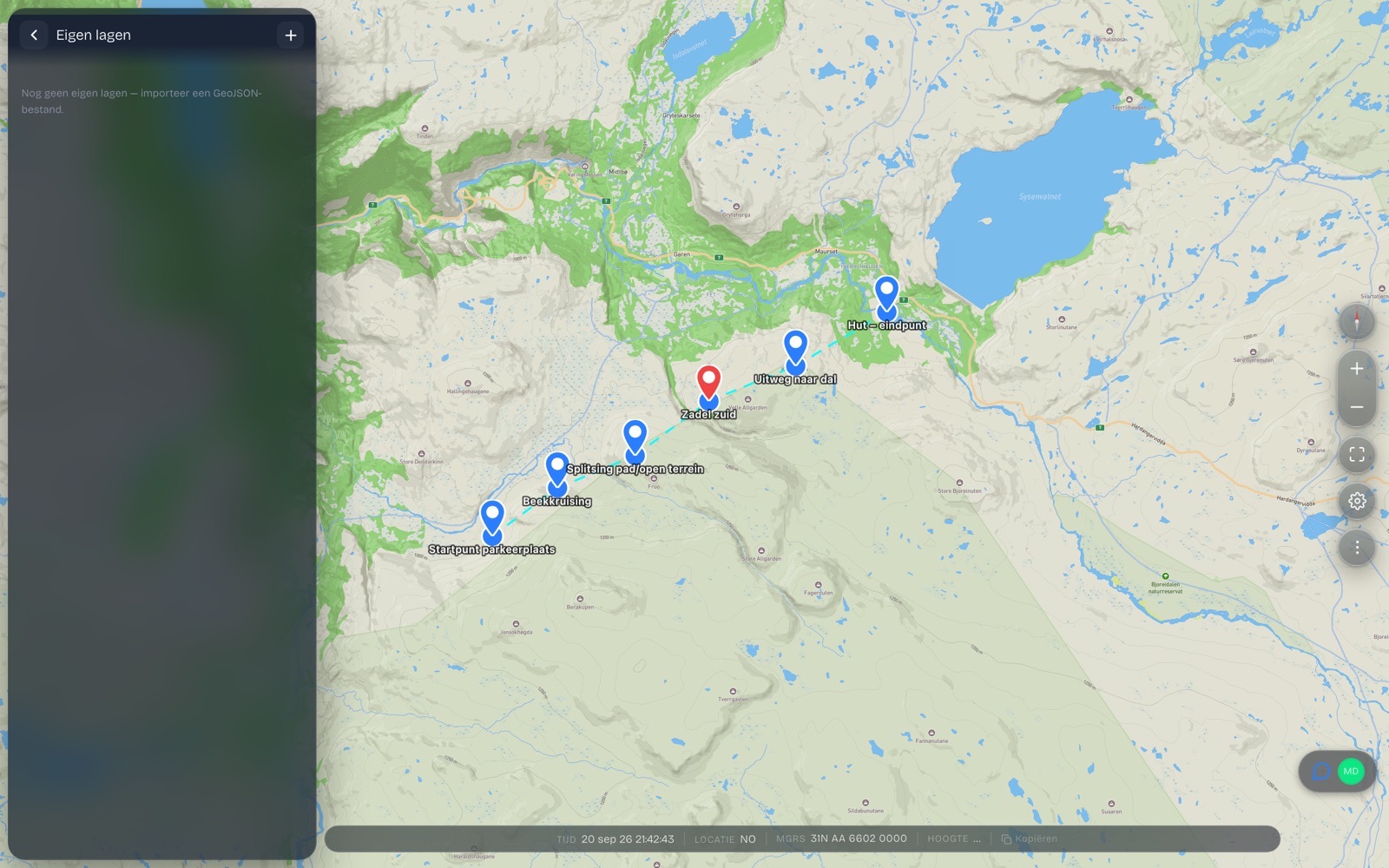 Група «Власні шари», де ви імпортуєте файл GPX або GeoJSON